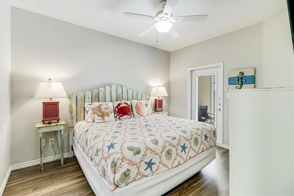 $695,000 | 1813 11th St Port, Unit 403, Port Aransas, TX 78373