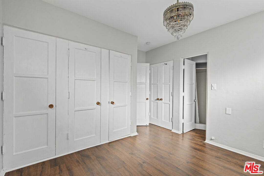 3124 Goodview Trail Los Angeles, CA 90068 - Photo 13 of 33