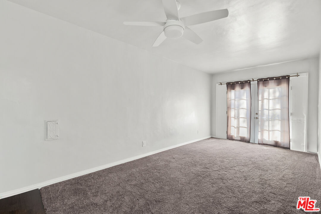 3124 Goodview Trail Los Angeles, CA 90068 - Photo 15 of 33