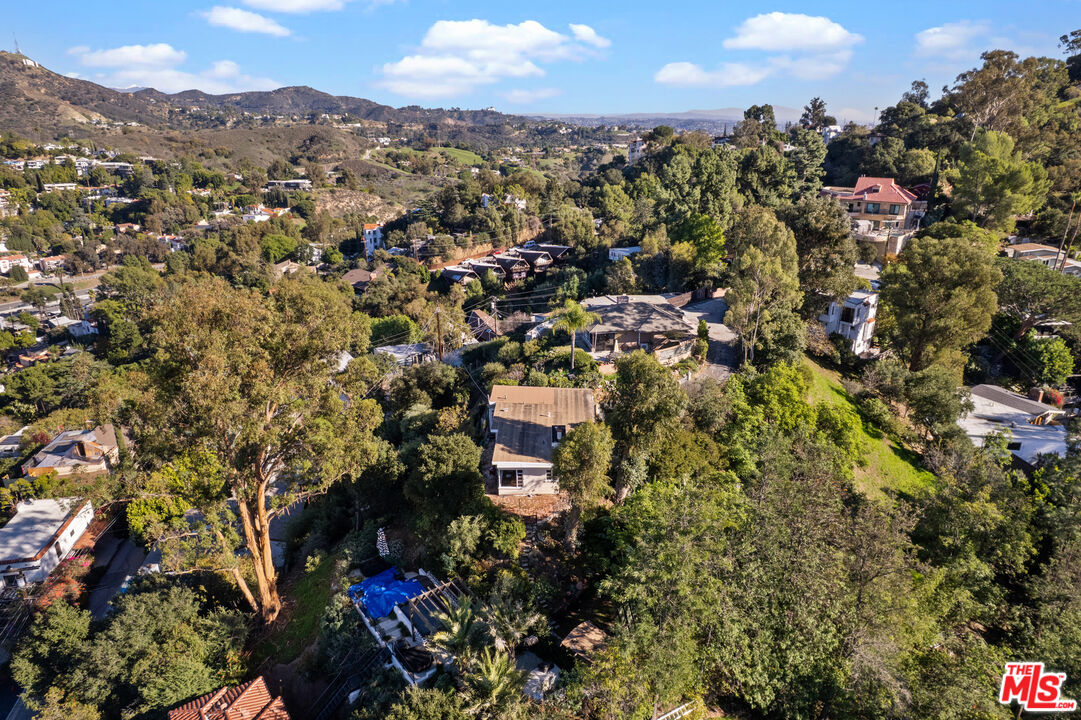 3124 Goodview Trail Los Angeles, CA 90068 - Photo 29 of 33