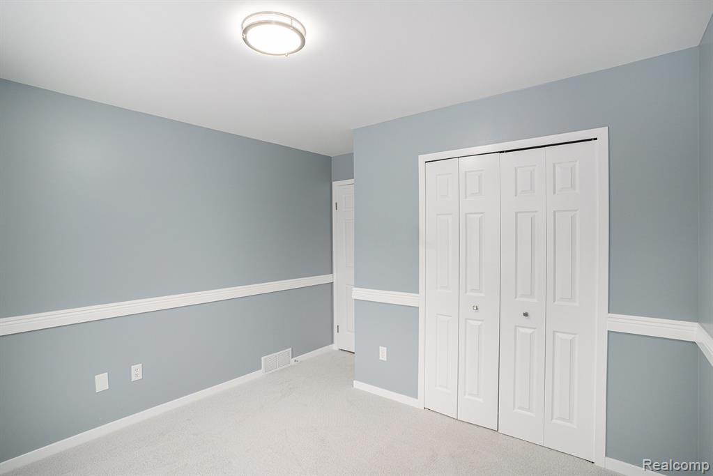 5428 Owen Road Linden, MI 48451 - Photo 17 of 26 Gallery Image 17