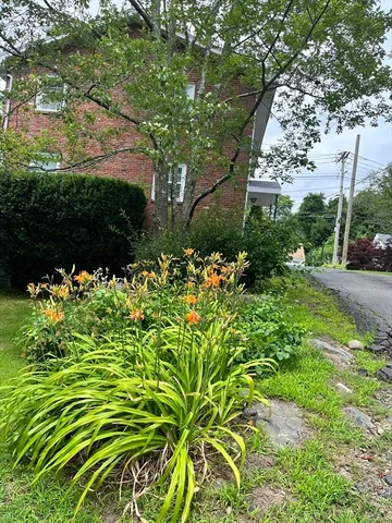 $569,900 | 197 West A W Shore Drive, Unit A, Marblehead, MA 01945