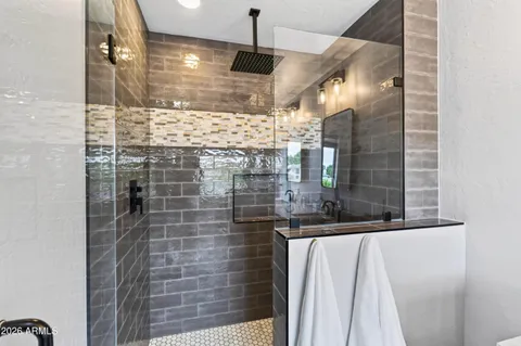 $850,000 | 19432 North 36th Way, Phoenix, AZ 85050