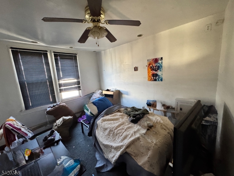 217 Lawrence Street Paterson, NJ 07501 - Photo 35 of 44