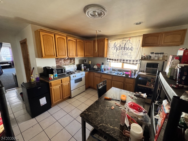 217 Lawrence Street Paterson, NJ 07501 - Photo 37 of 44