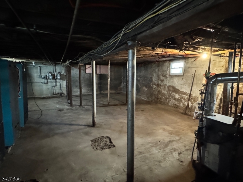 217 Lawrence Street Paterson, NJ 07501 - Photo 10 of 44