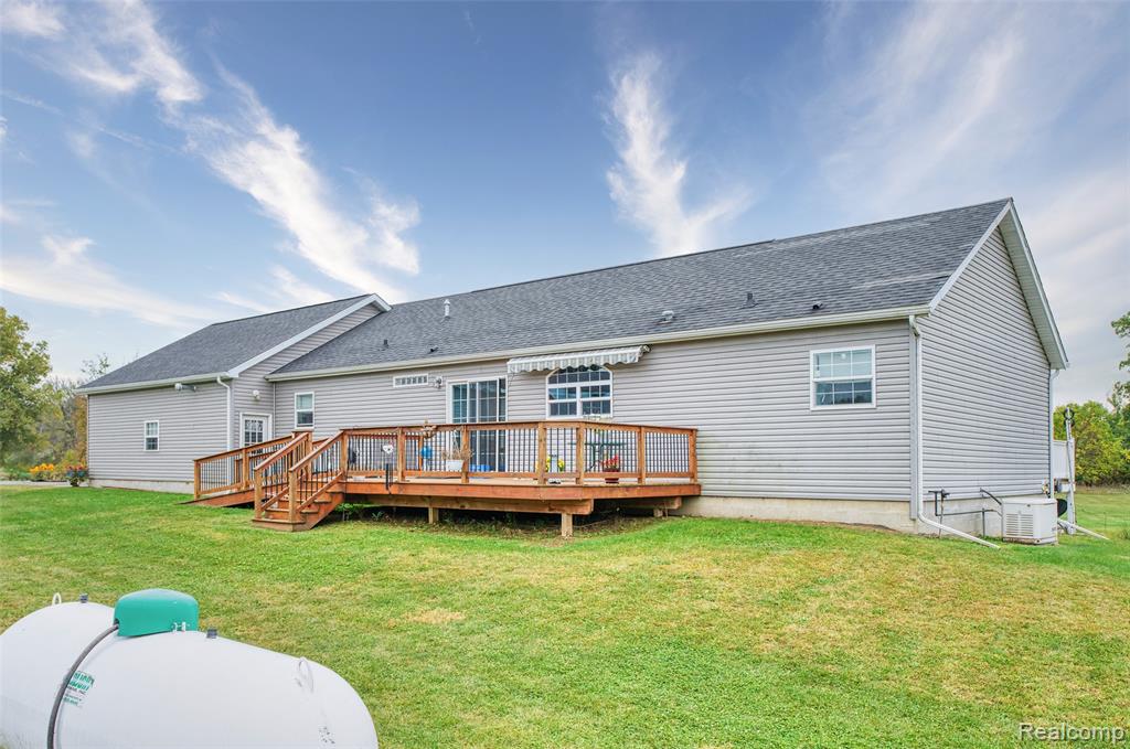 5601 Lovejoy Road Fowlerville, MI 48836 - Photo 27 of 40