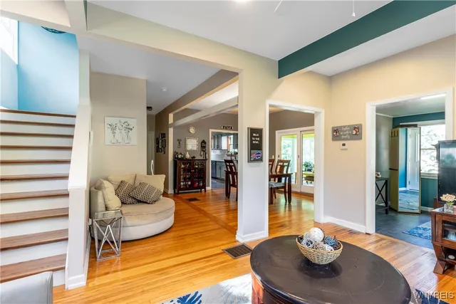 $439,500 | 6731 Webster Road, Orchard Park, NY 14127