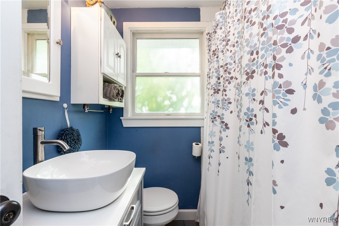 6731 Webster Road Orchard Park, NY 14127 - Photo 23 of 50