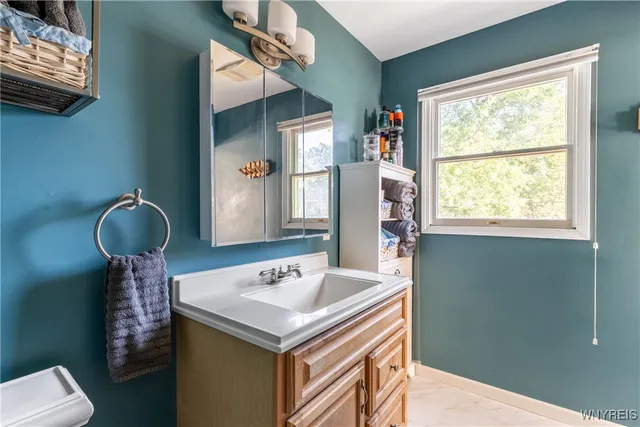 $439,500 | 6731 Webster Road, Orchard Park, NY 14127