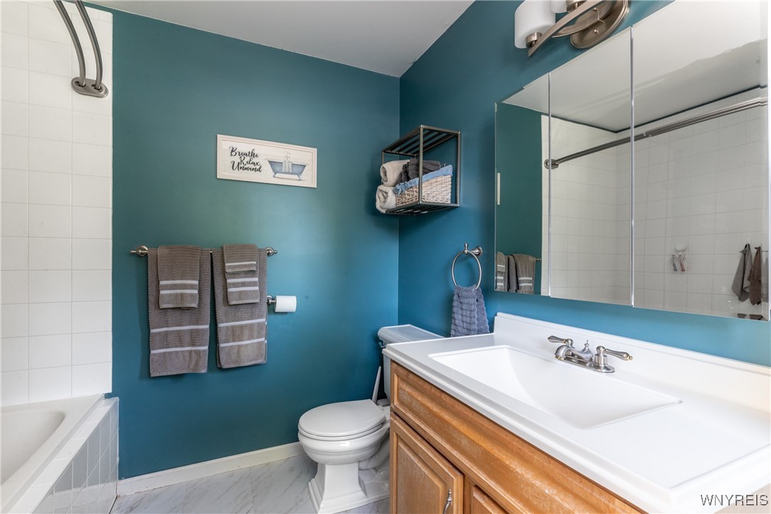 6731 Webster Road Orchard Park, NY 14127 - Photo 39 of 50