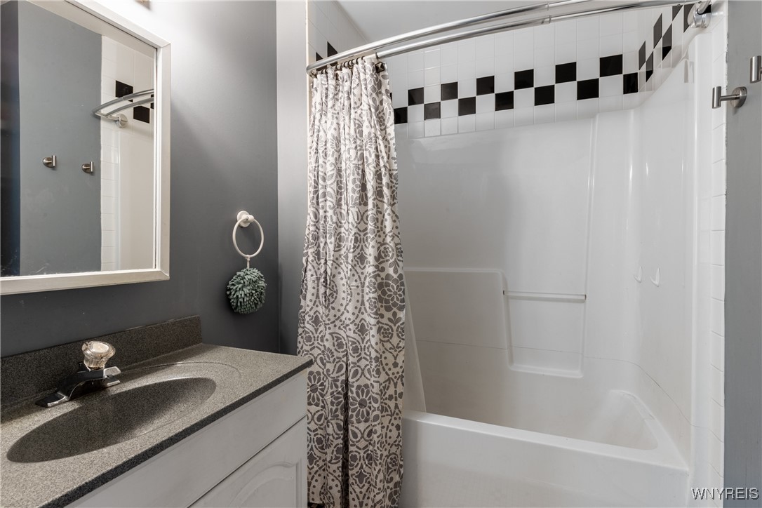 6731 Webster Road Orchard Park, NY 14127 - Photo 43 of 50