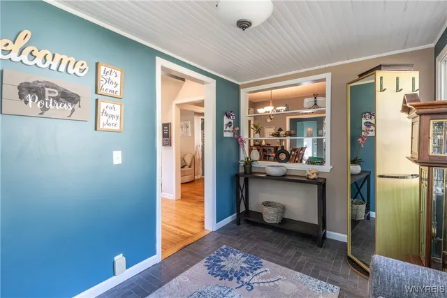 $439,500 | 6731 Webster Road, Orchard Park, NY 14127