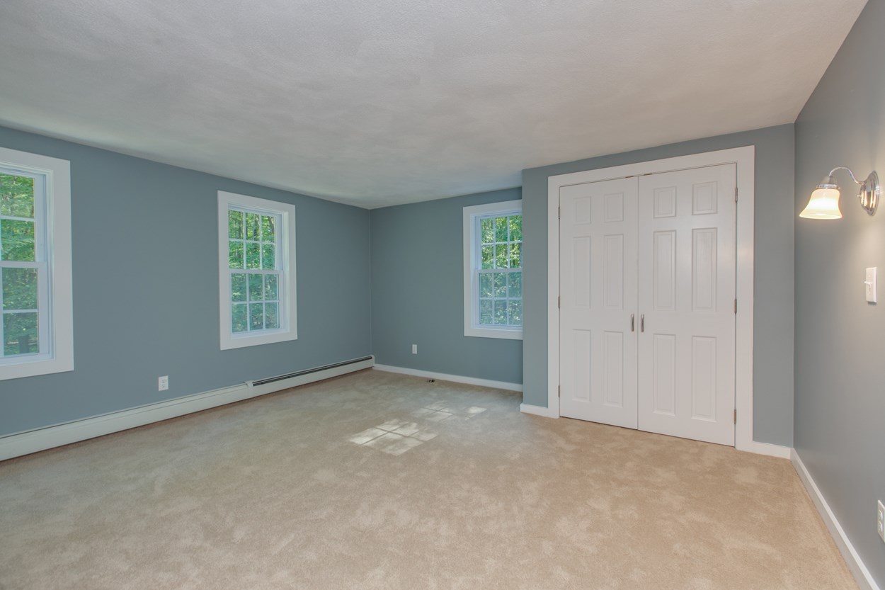 61 East Road Atkinson, NH 03811 - Photo 20 of 40