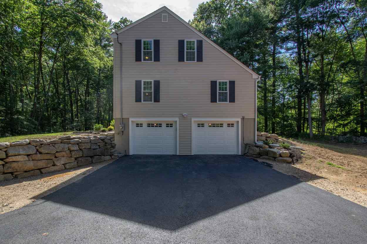 61 East Road Atkinson, NH 03811 - Photo 29 of 40