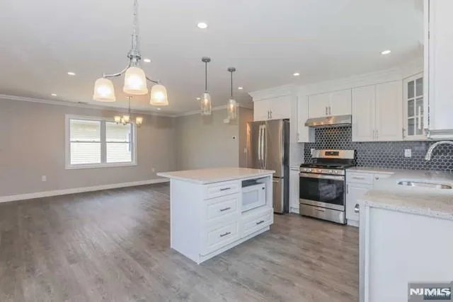 $3,100 | 24 Henry Place, Unit 2, Hackensack, NJ 07601