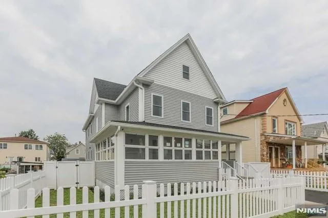 $3,100 | 24 Henry Place, Unit 2, Hackensack, NJ 07601