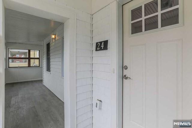 24 Henry Place, Unit 2 Hackensack, NJ 07601 - Photo 6 of 26