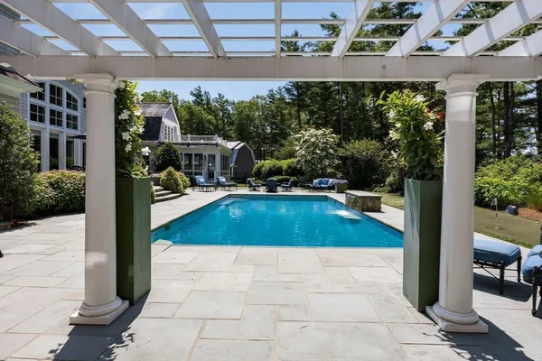 $3,700,000 | 9 High Ridge Drive, Mattapoisett, MA 02739