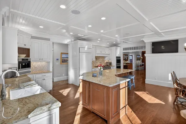 $3,700,000 | 9 High Ridge Drive, Mattapoisett, MA 02739