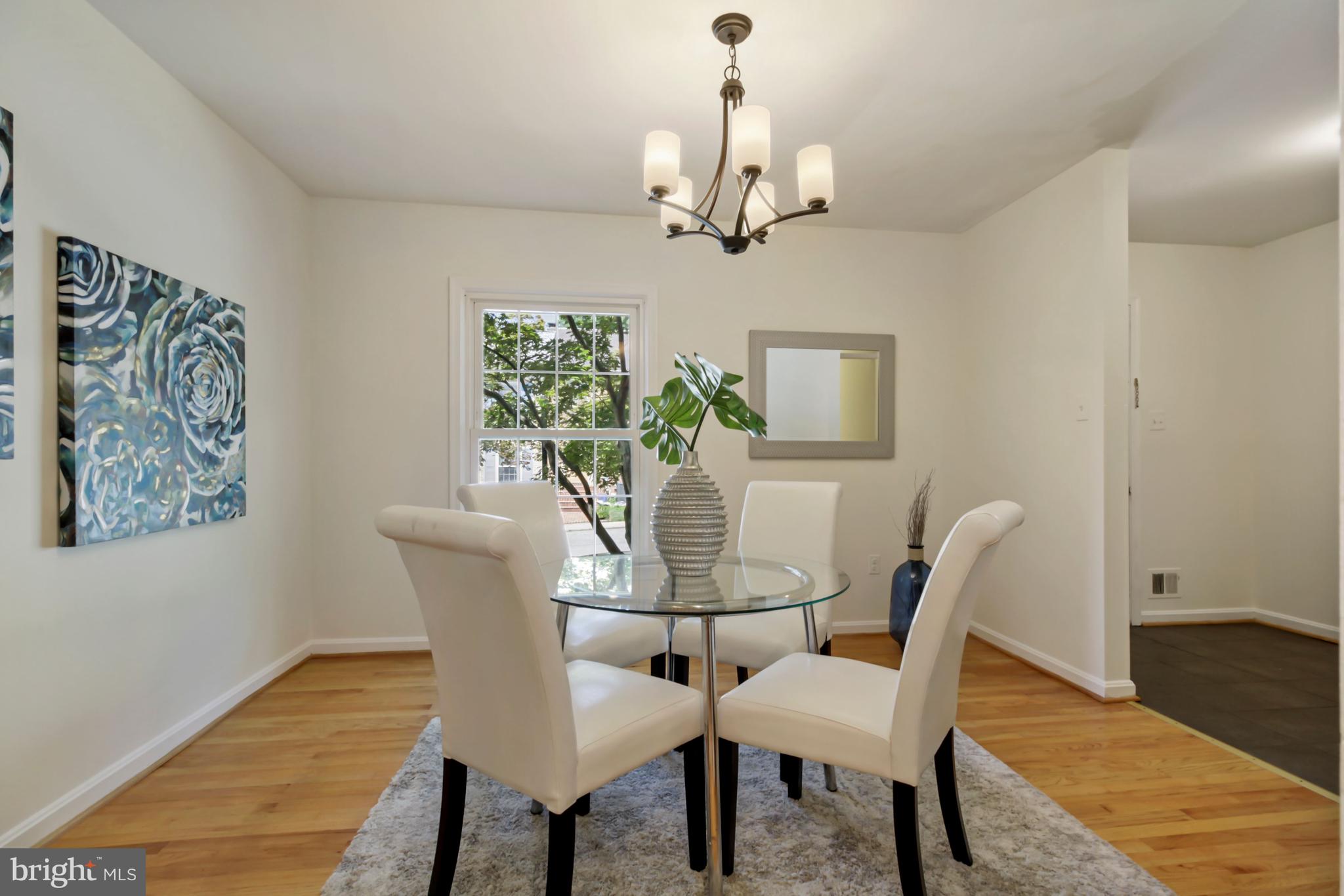 2108 Bucknell Terrace, Unit 39 Silver Spring, MD 20902 - Photo 3 of 27 Dining room