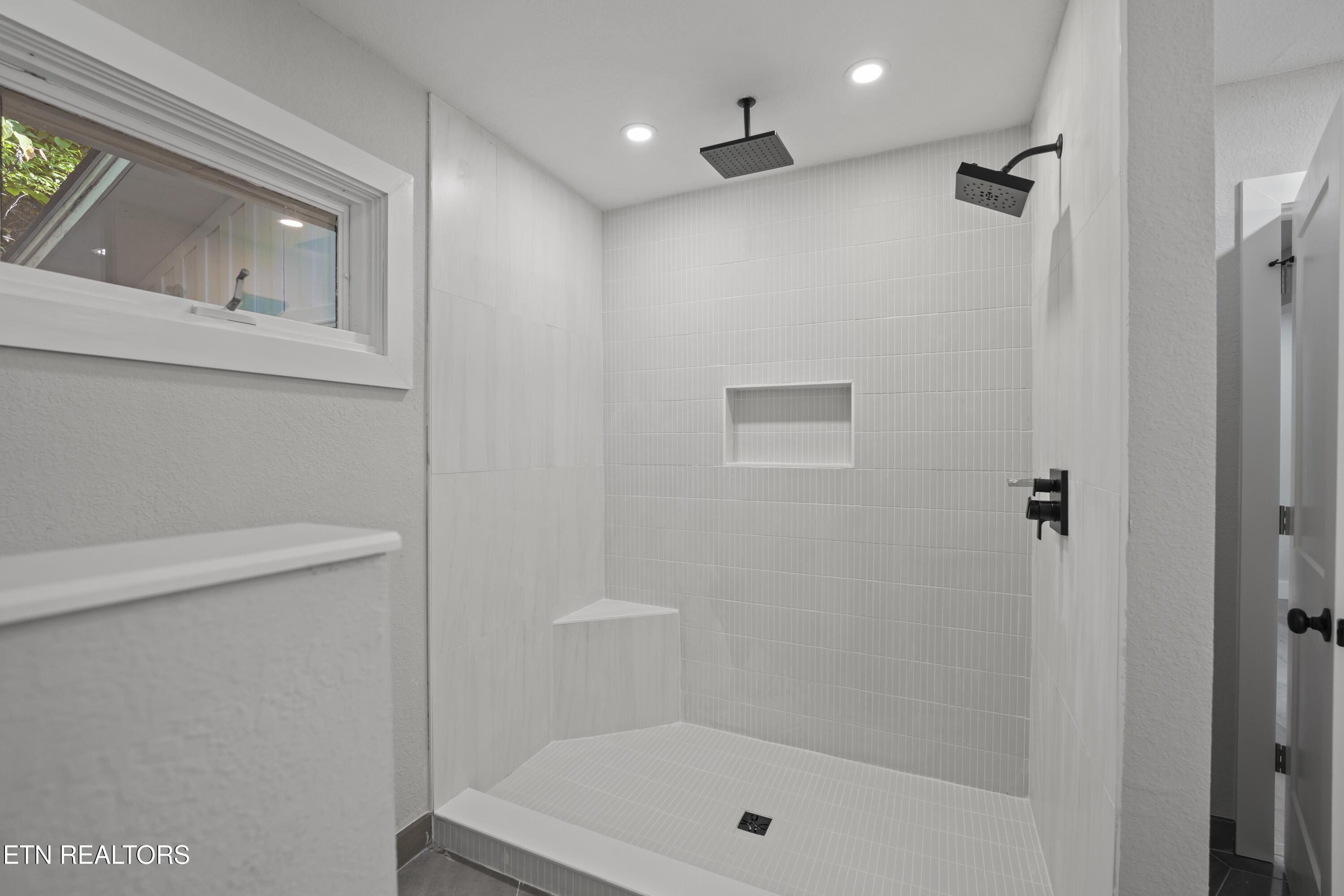 6020 Weems Road Knoxville, TN 37918 - Photo 11 of 26 DSC04720