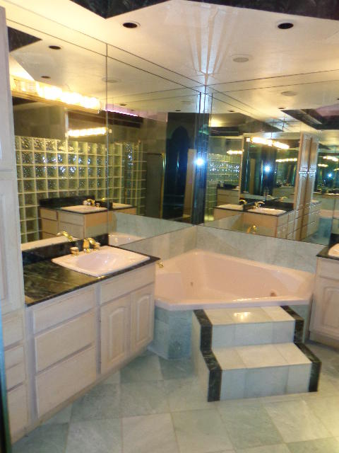 9345 Old Pine Road Boca Raton, FL 33428 - Photo 16 of 38 Master bathroom (second floor)