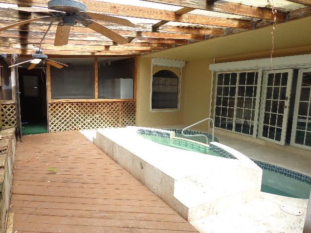 9345 Old Pine Road Boca Raton, FL 33428 - Photo 35 of 38 Pool area