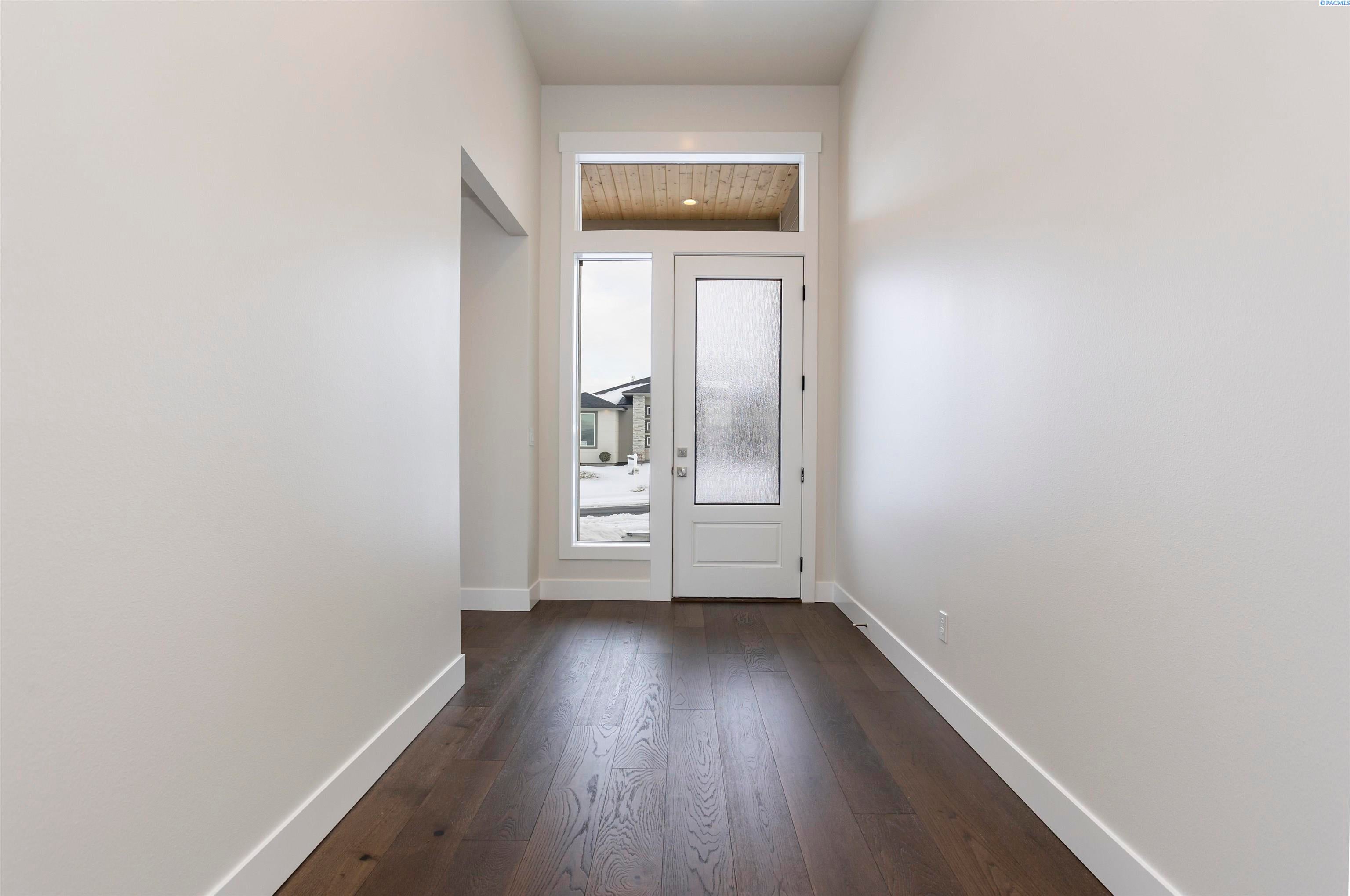 4832 South Reed Street Kennewick, WA 99337 - Photo 3 of 40 Gallery Image 3