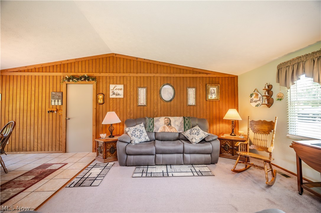 6142 Fairview Road Youngstown, OH 44515 - Photo 7 of 50 Gallery Image 7