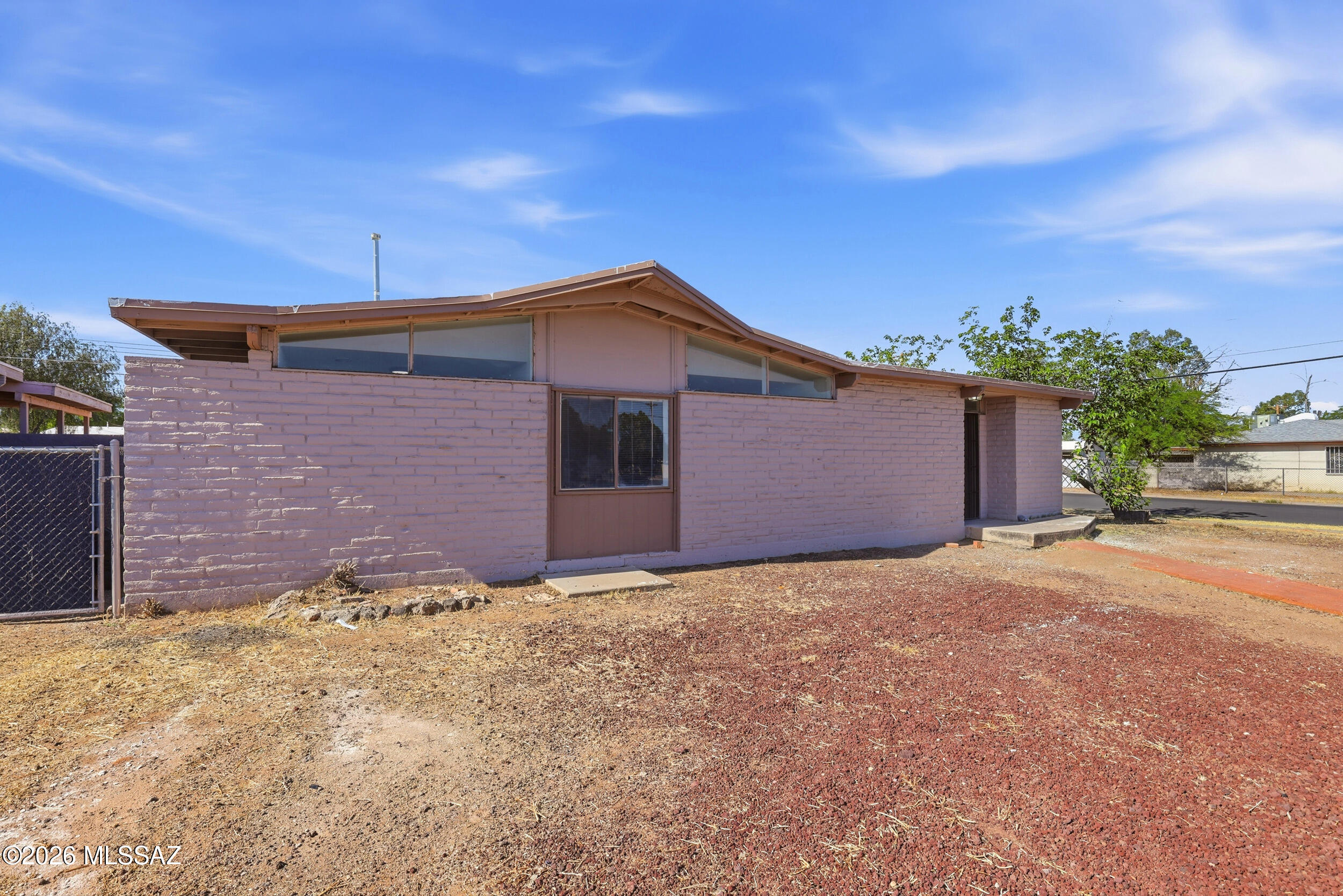 3402 East 27th Street Tucson, AZ 85713 - Photo 6 of 40