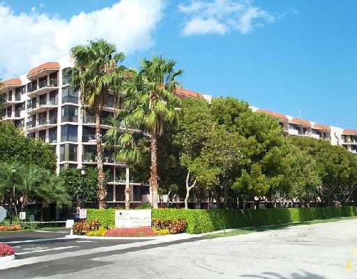 859 Jeffery Street, Unit 609 Boca Raton, FL 33487 - Photo 1 of 1 Primary Photo