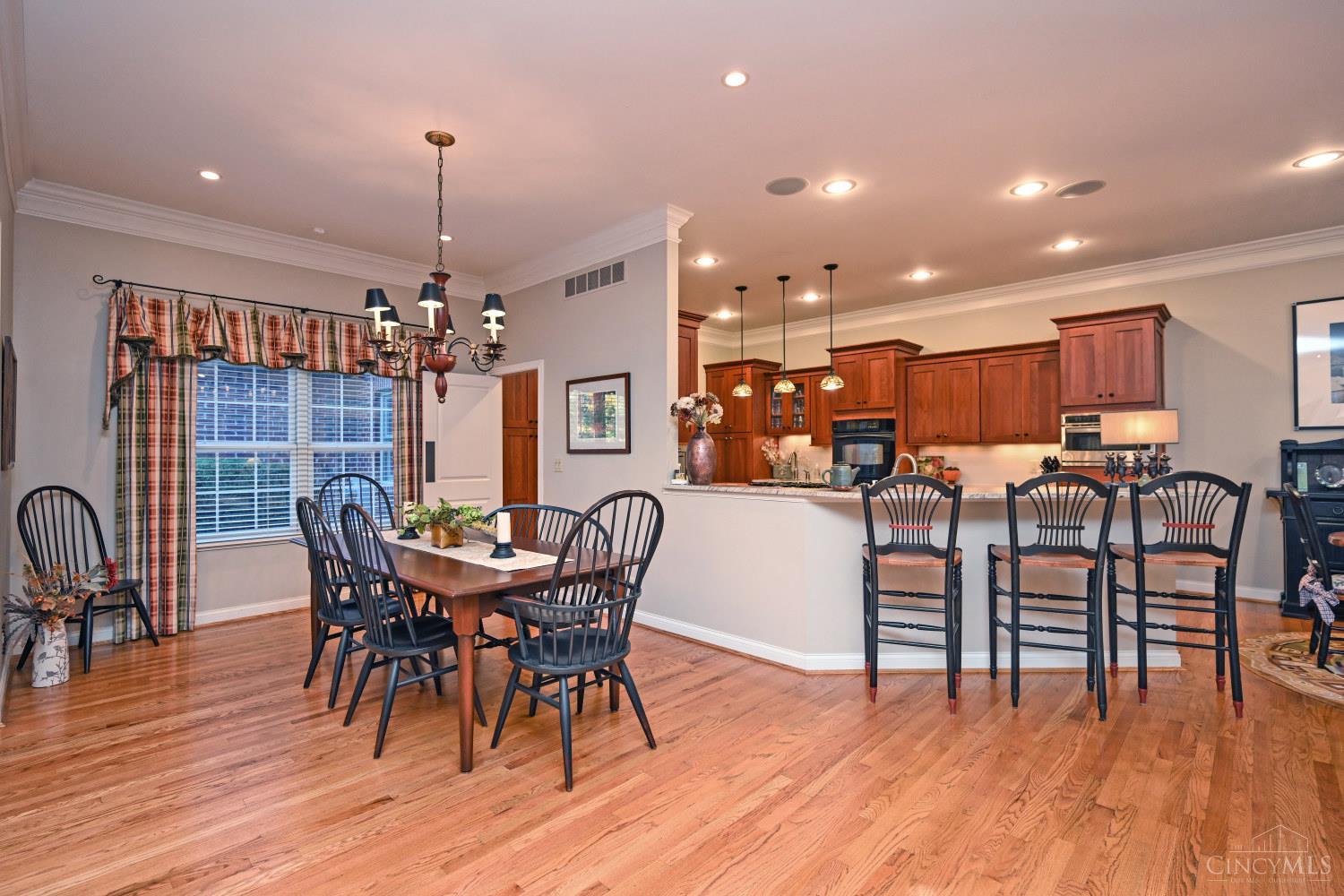 6909 Bennett Road Cincinnati, OH 45230 - Photo 6 of 64 Gallery Image 6