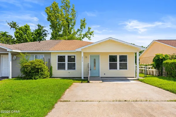 $1,895 | 2716 Oak Hammock Drive, Panama City, FL 32401