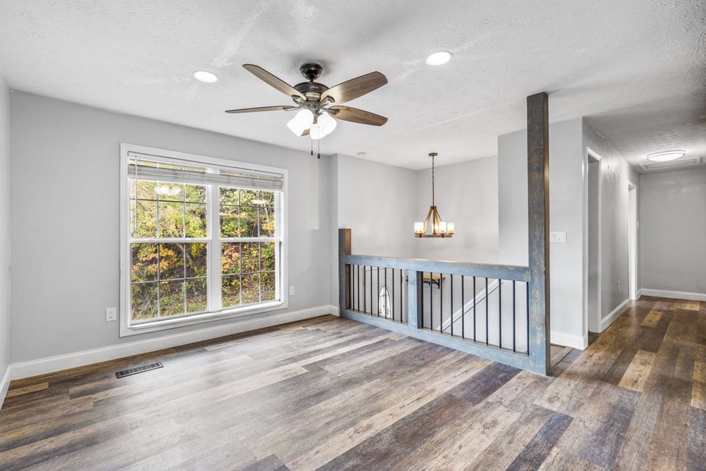 915 Cedar Springs Valley Road Sevierville, TN 37876 - Photo 7 of 39 Gallery Image 7