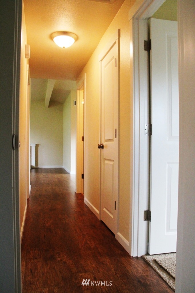 7812 Leschi Road Southwest Tacoma, WA 98498 - Photo 15 of 20 Gallery Image 15