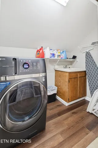 $625,000 | 4600 Gillcrest Drive, Knoxville, TN 37938