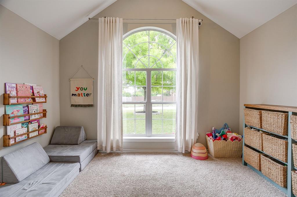 2107 Nichols Trail Mansfield, TX 76063 - Photo 5 of 39