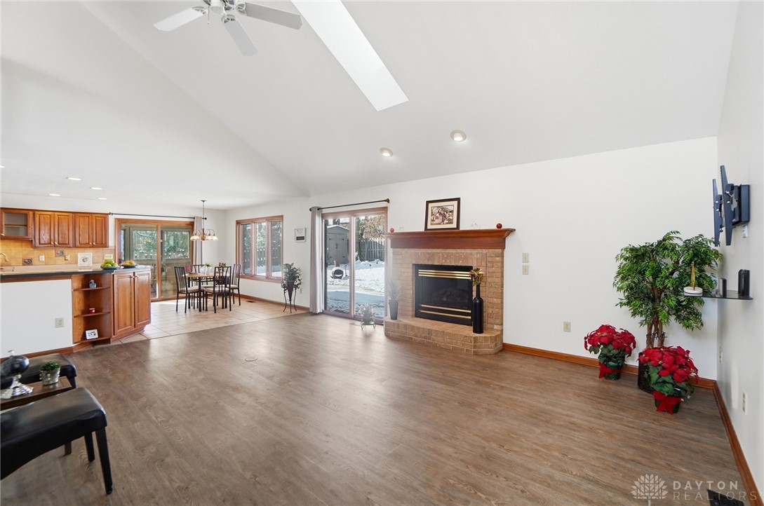 7195 Mohawk Trail Road Dayton, OH 45459 - Photo 4 of 83 Gallery Image 4