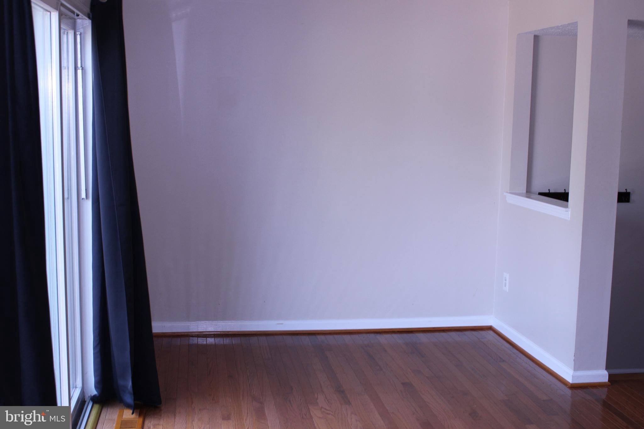 1743 Sundance Drive Reston, VA 20194 - Photo 11 of 29 Living Room 5