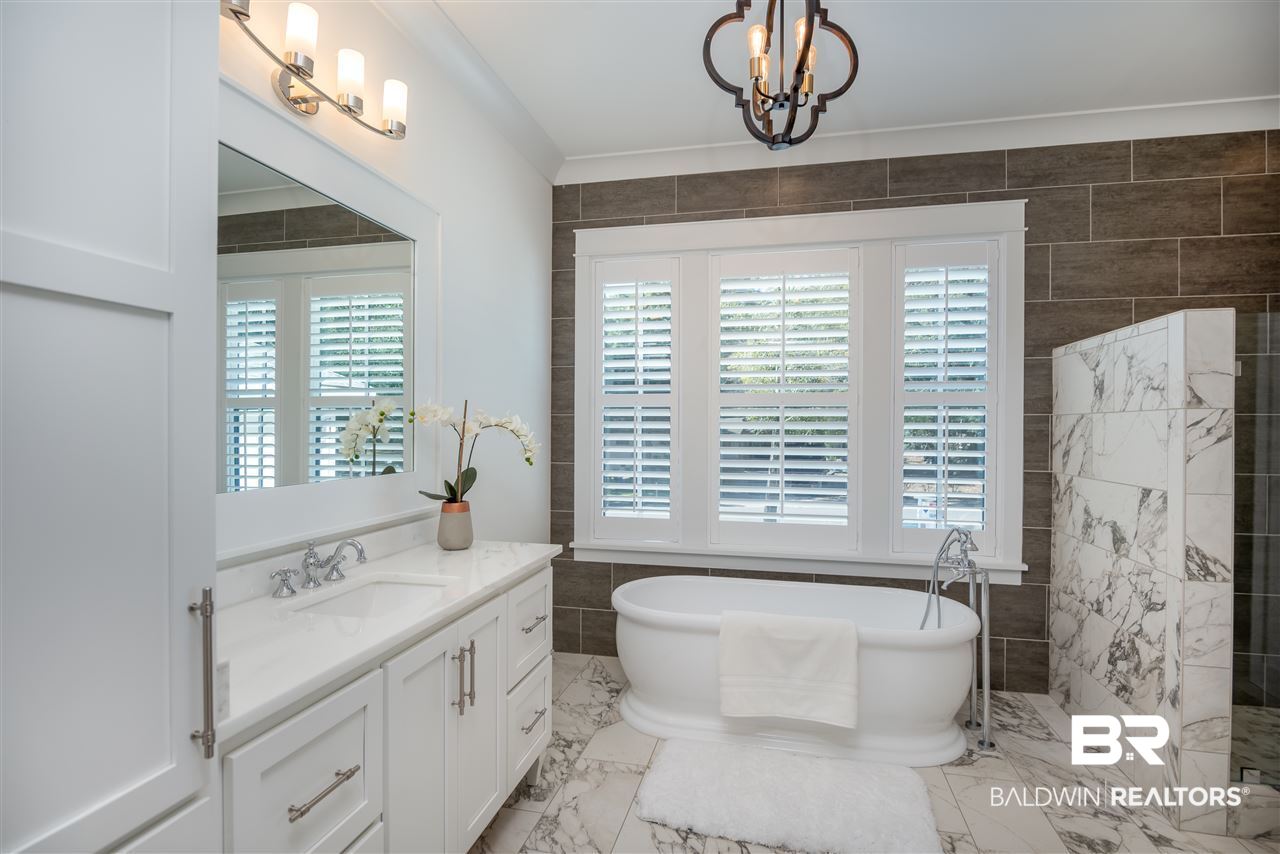 389 Pecan Avenue Fairhope, AL 36532 - Photo 25 of 50 unrivaled master bathroom...just beautiful!
