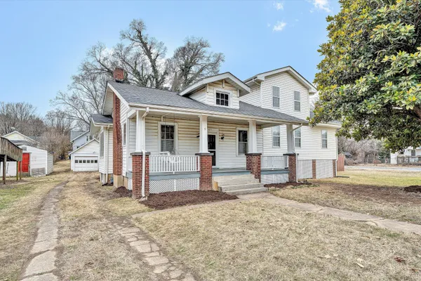 $269,950 | 505 Arbor Avenue Southeast, Roanoke, VA 24014