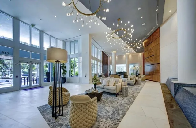 $3,416 | 215 North New River Drive East, Unit 1050, Fort Lauderdale, FL 33301