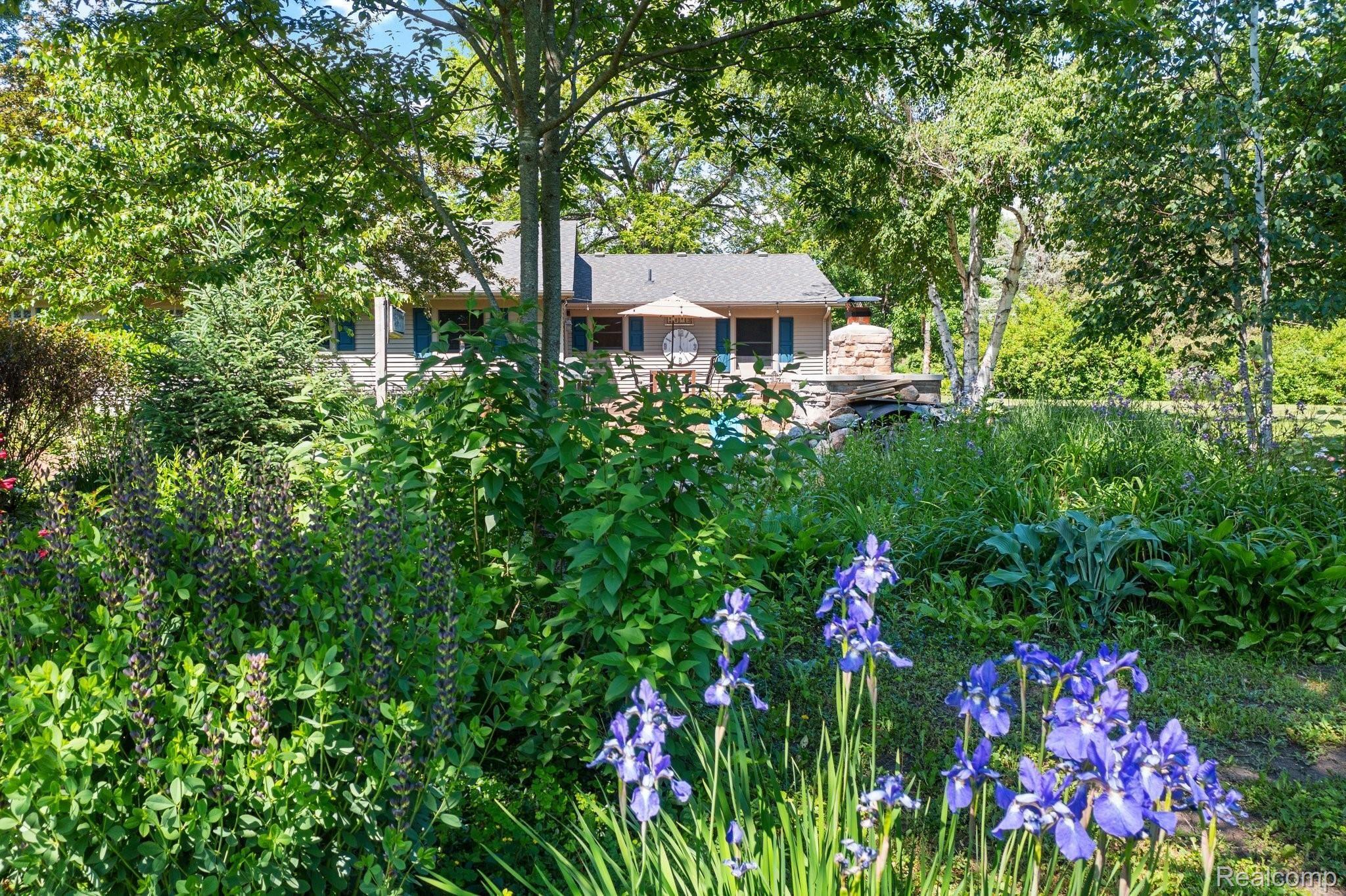 4721 Rochester Road Dryden, MI 48428 - Photo 23 of 33 Tranquil settings.