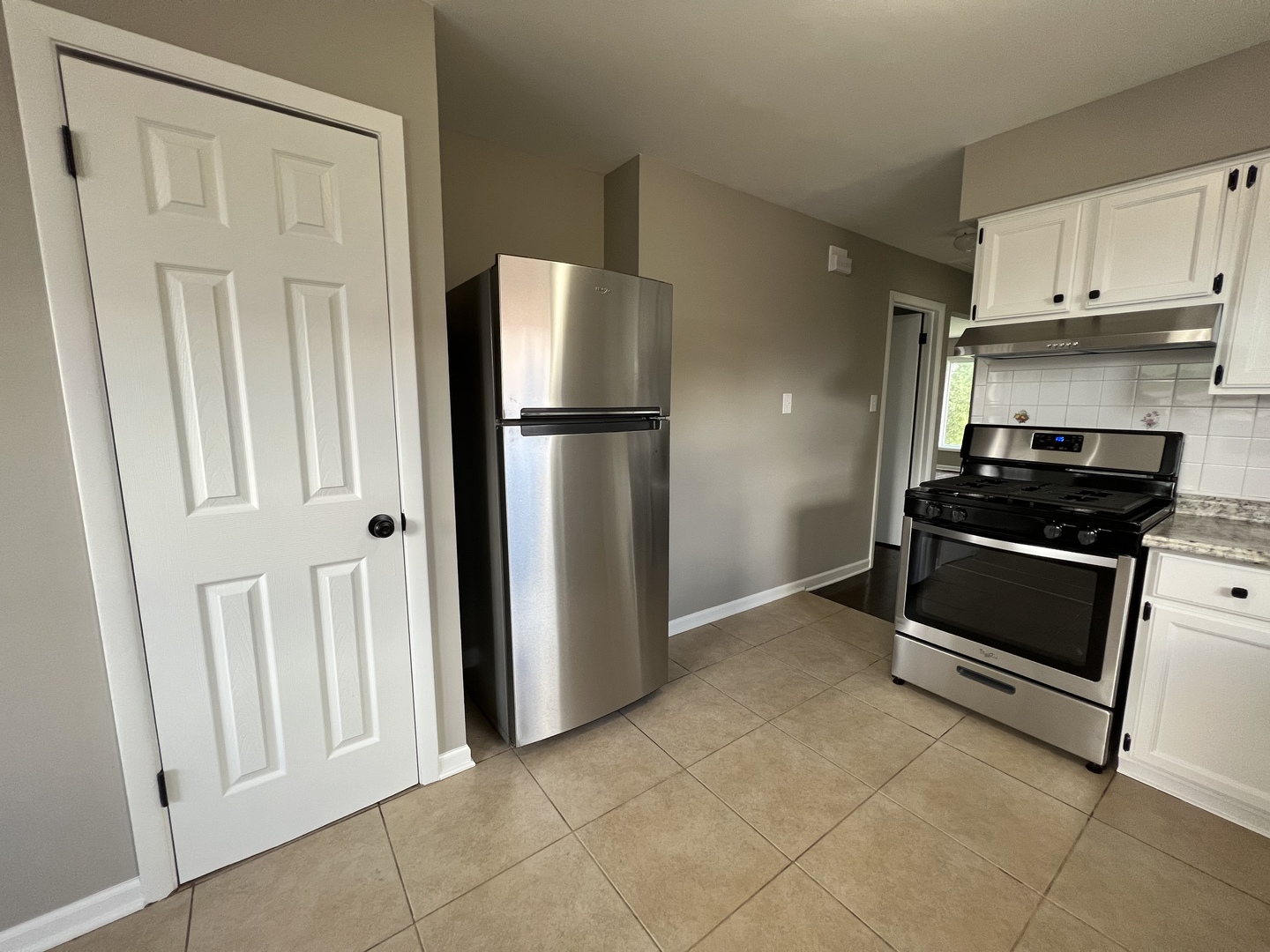 18005 Ravisloe Terrace Country Club Hills, IL 60478 - Photo 6 of 21