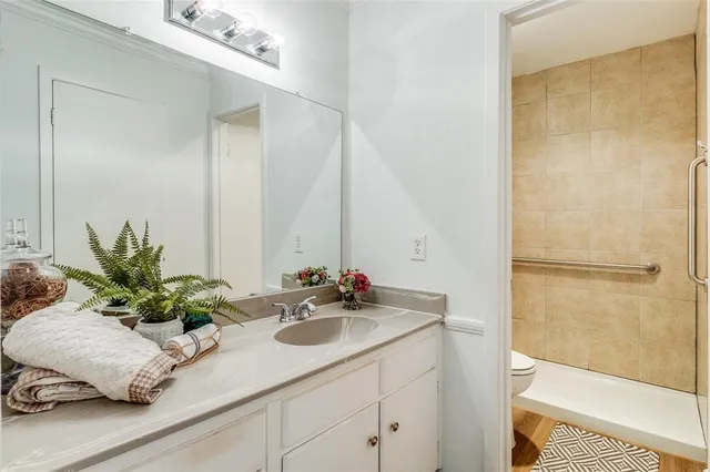 $2,150 | 13853 Leinsper Green Drive, Dallas, TX 75240