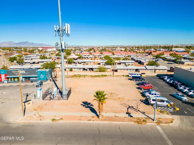 a view of a terrace with seating space