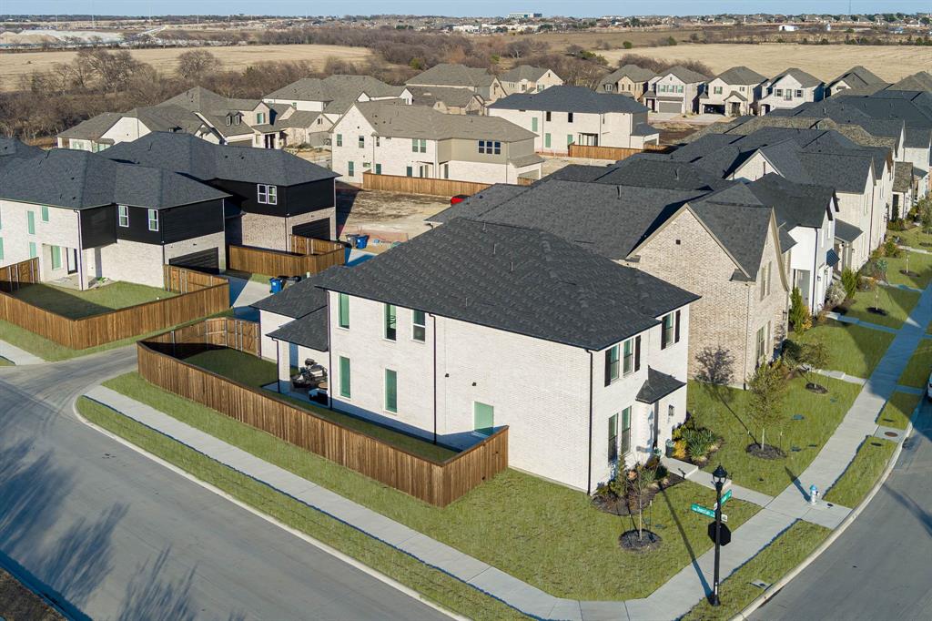 817 Isabel Street Celina, TX 75009 - Photo 32 of 39