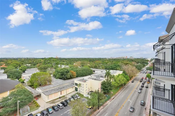 $5,400 | 301 Altara Avenue, Unit 819, Coral Gables, FL 33146