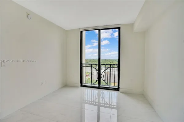 $5,400 | 301 Altara Avenue, Unit 819, Coral Gables, FL 33146